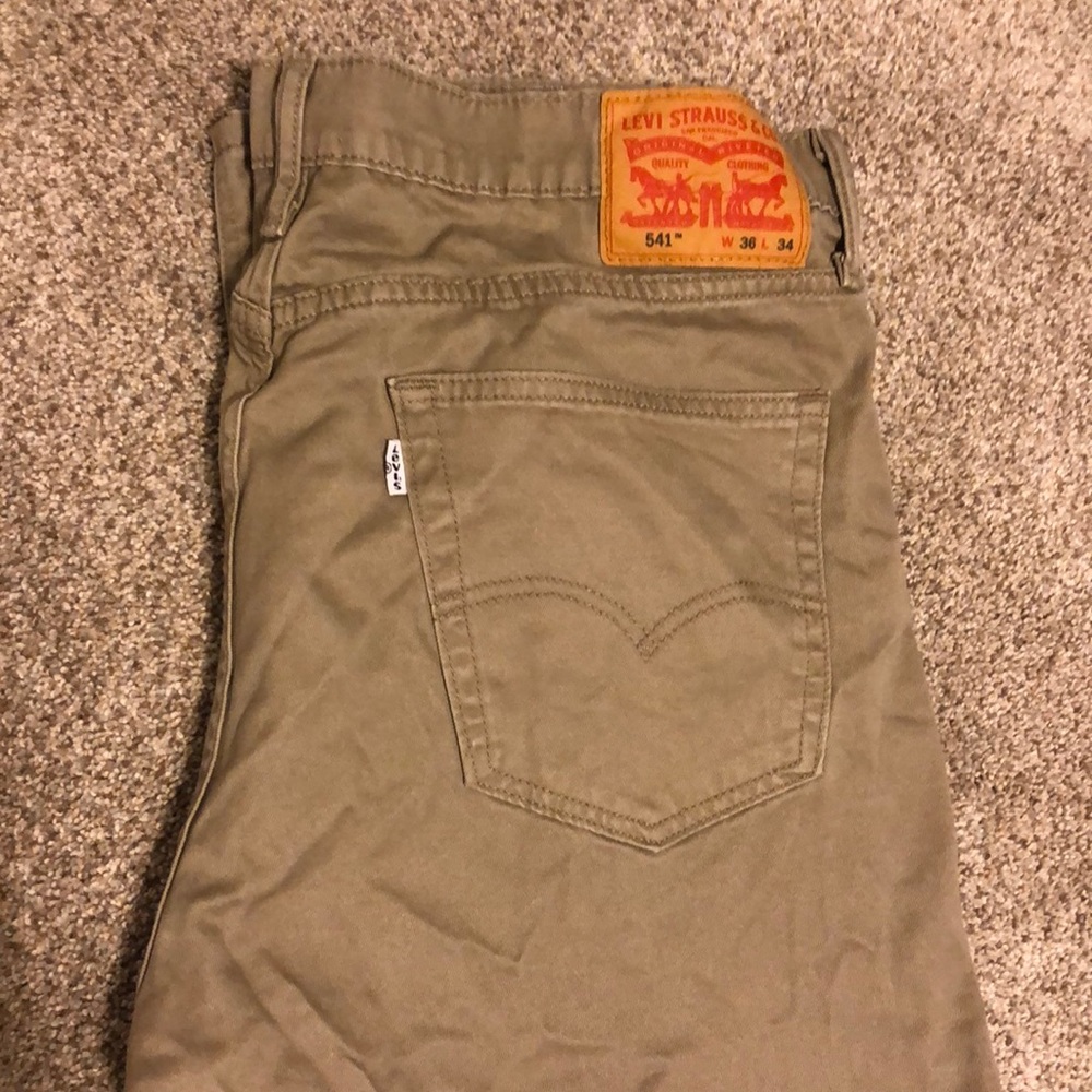 Levi Khaki Pants